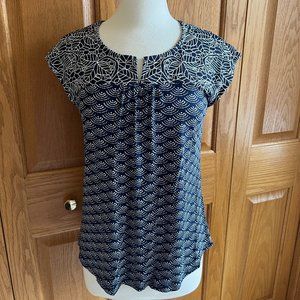 SKIES ARE BLUE - Delila Embroidered Neckline Knit Top - NEW, no Tag